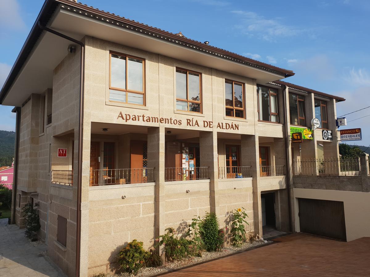 Apartamentos Ria de Aldán Exterior foto